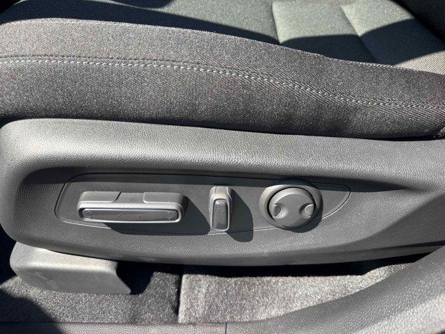 Photo of 2026 Urban Gray Pearl Honda CR-V