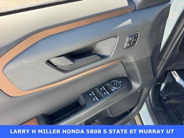 Photo of 2023 Cactus Green / Gray Ford Bronco Sport