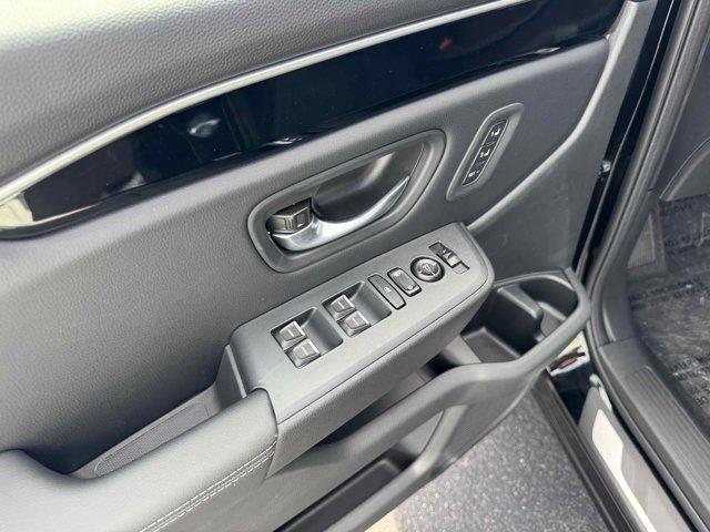 Photo of 2025 Crystal Black Pearl Honda Pilot