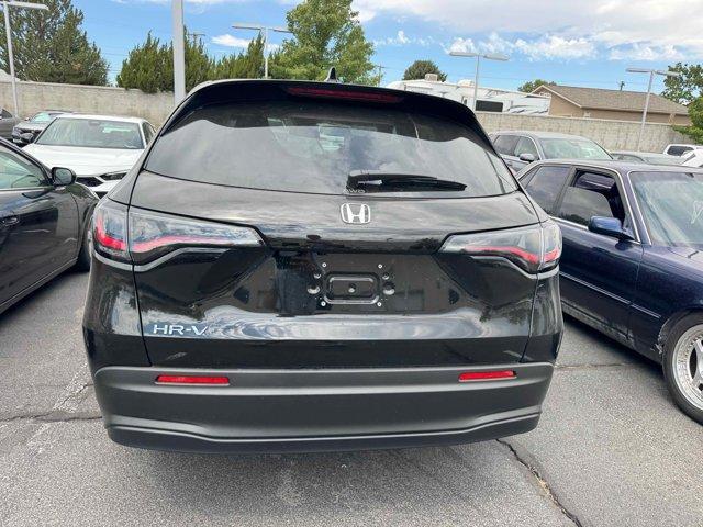 Photo of 2026 Crystal Black Pearl Honda HR-V