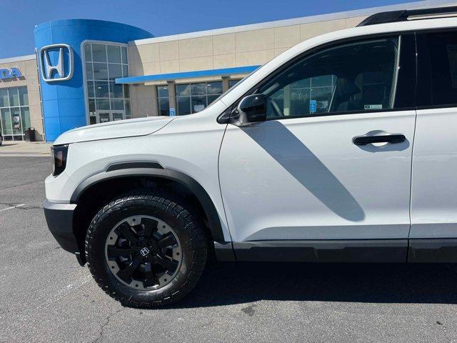 Photo of 2026 Platinum White Pearl Honda Passport
