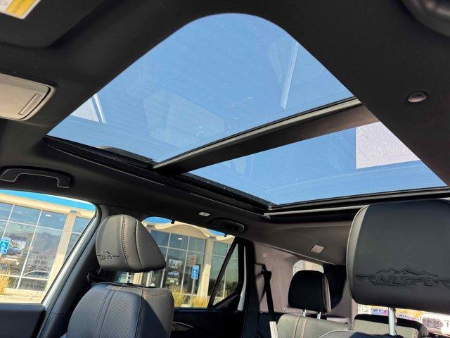 Photo of 2026 Platinum White Pearl Honda Passport