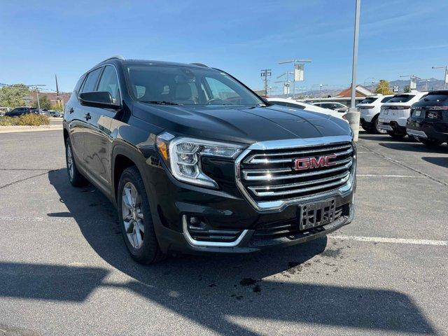 Photo of 2023 Ebony Twilight Metallic GMC Terrain