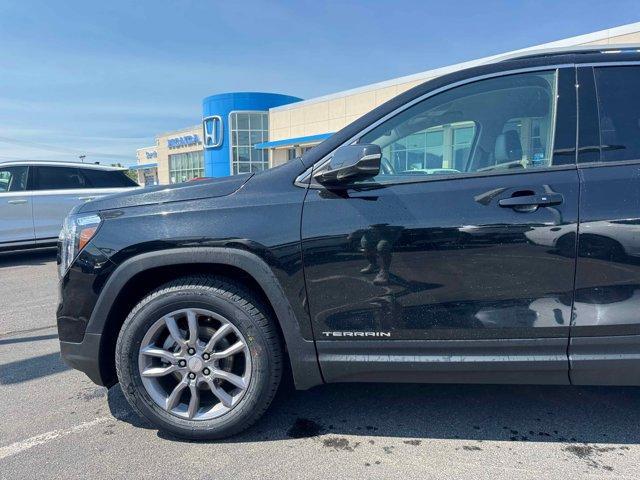 Photo of 2023 Ebony Twilight Metallic GMC Terrain