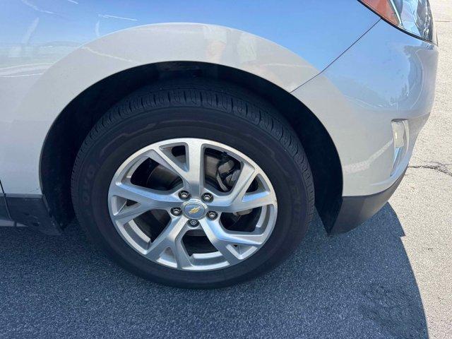 Photo of 2019 Silver Ice Metallic Chevrolet Equinox