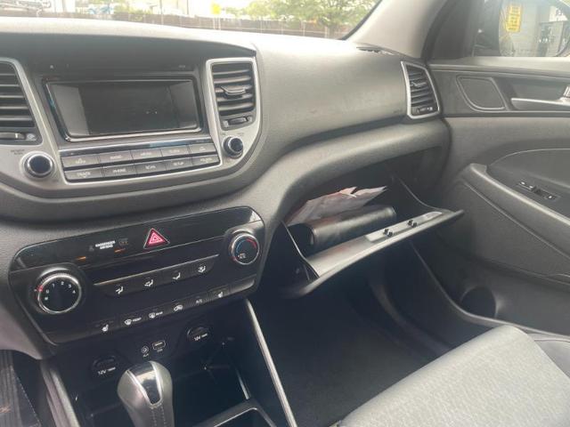 Photo of 2017 Black Noir Pearl Hyundai TUCSON