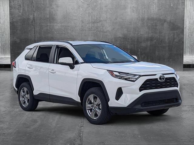 Photo of 2025 Ice Cap Toyota RAV4