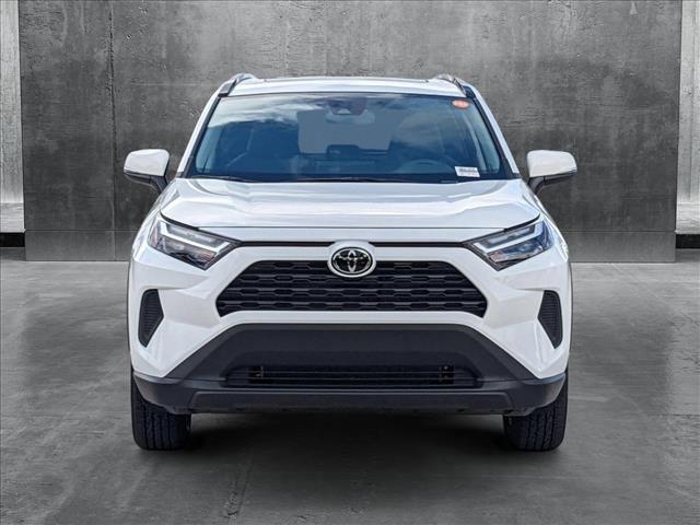 Photo of 2025 Ice Cap Toyota RAV4