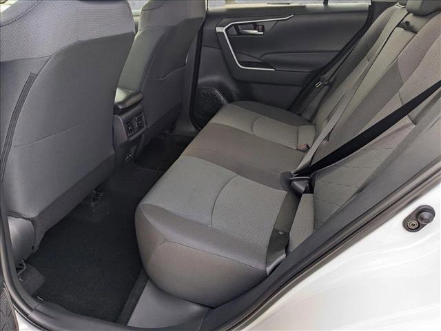 Photo of 2025 Ice Cap Toyota RAV4