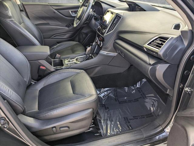 Photo of 2019 Dark Gray Metallic Subaru Forester