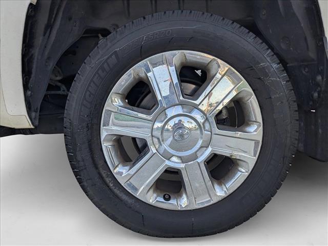 Photo of 2020 Super White Toyota Tundra