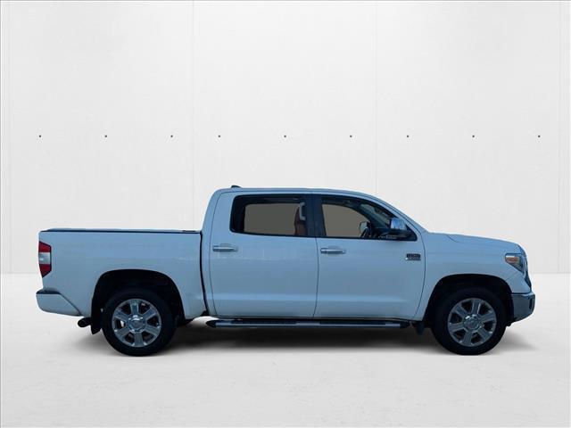 Photo of 2020 Super White Toyota Tundra