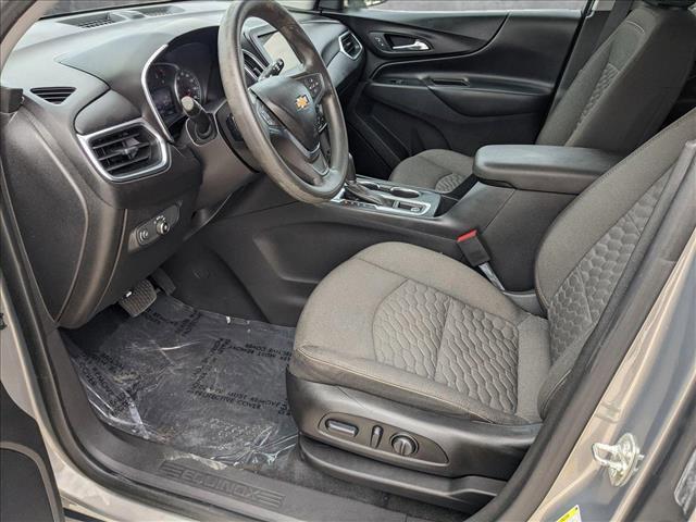 Photo of 2019 Pepperdust Metallic Chevrolet Equinox