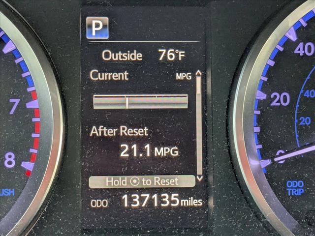 Photo of 2019 Midnight Black Metallic Toyota Highlander