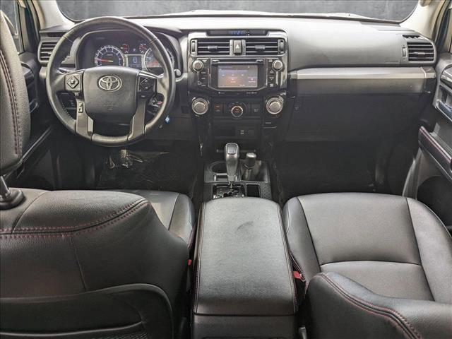 Photo of 2017 Super White Toyota 4Runner