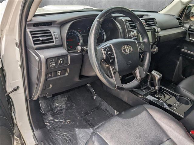 Photo of 2017 Super White Toyota 4Runner