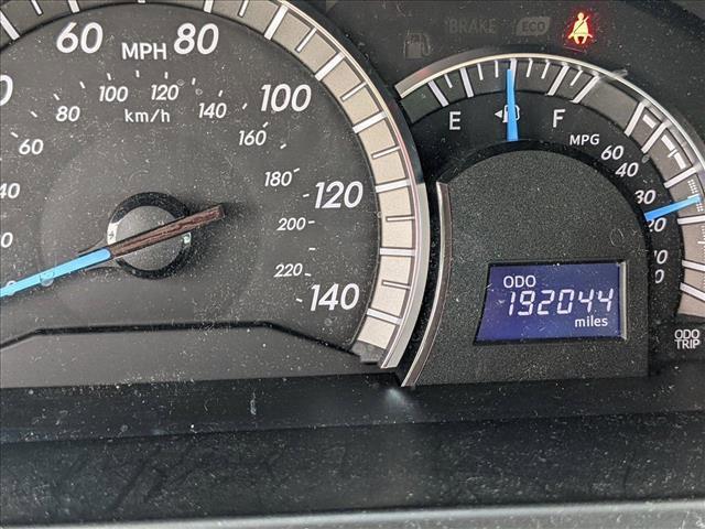 Photo of 2014 White Toyota Camry