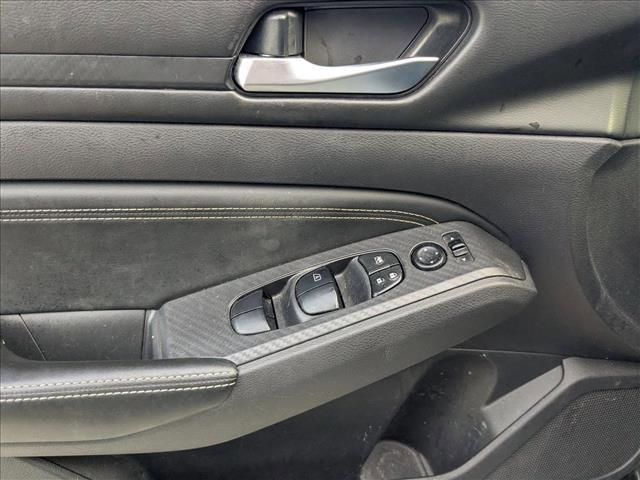 Photo of 2019 Gun Metallic Nissan Altima