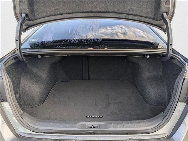 Photo of 2019 Gun Metallic Nissan Altima