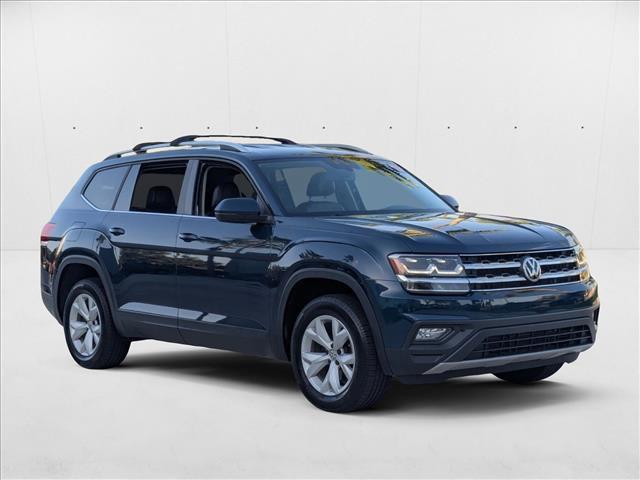 Photo of 2019 Pacific Blue Metallic Volkswagen Atlas