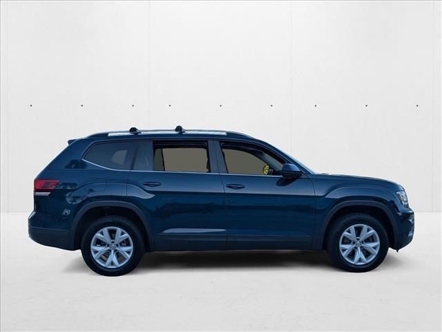 Photo of 2019 Pacific Blue Metallic Volkswagen Atlas