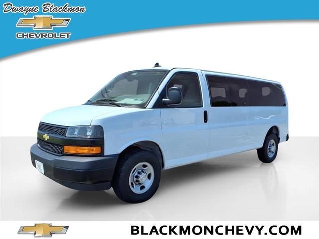 Photo of 2023 Summit White Chevrolet Express 3500