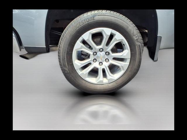 Photo of 2023 Sterling Gray Metallic Chevrolet Silverado 1500