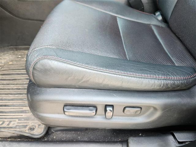 Photo of 2020 Crystal Black Pearl Honda Pilot
