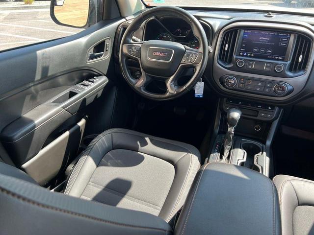 Photo of 2022 Summit White GMC Canyon