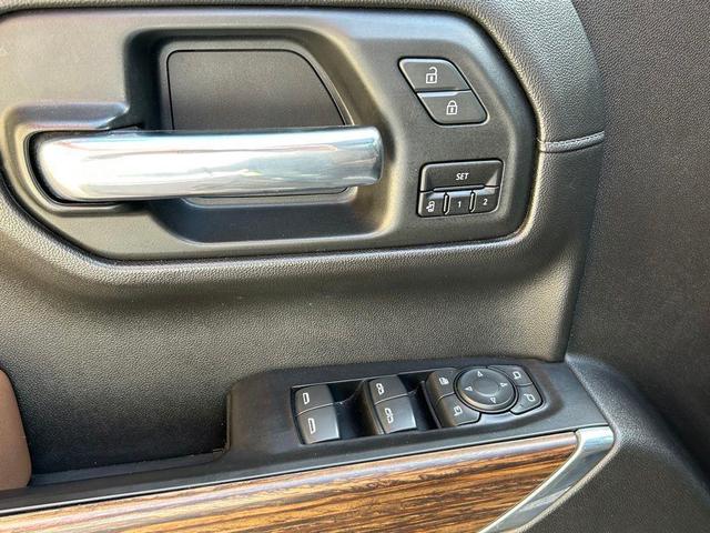 Photo of 2020 Black Chevrolet Silverado 1500