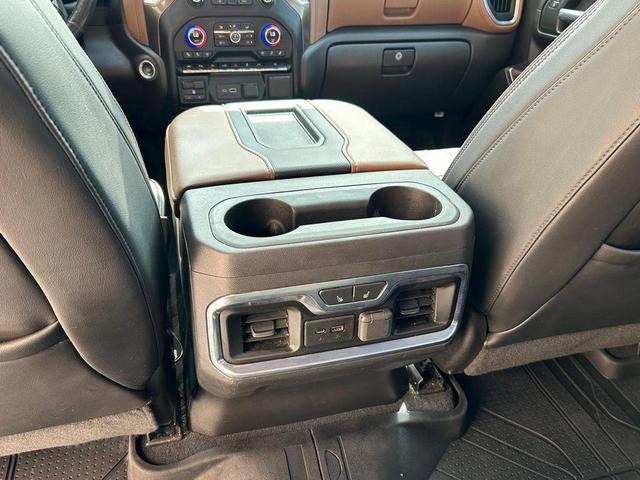 Photo of 2020 Black Chevrolet Silverado 1500