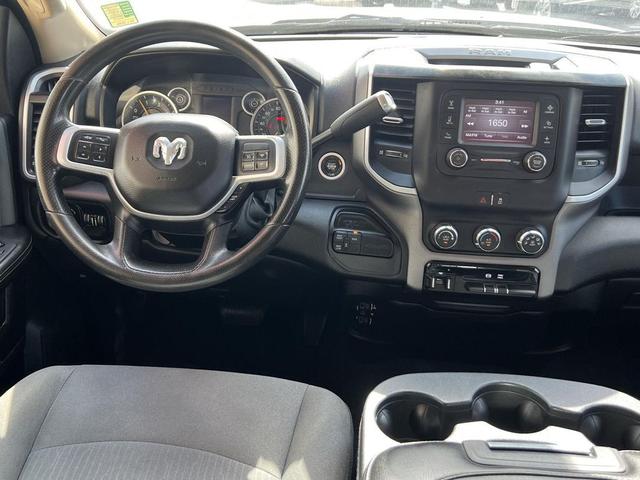 Photo of 2020 Granite Crystal Metallic Clearcoat RAM 2500