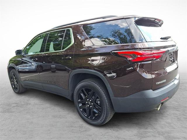 Photo of 2022 Red Chevrolet Traverse