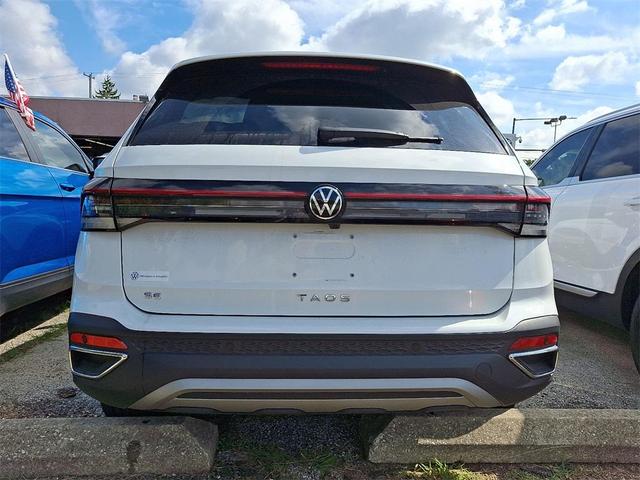 Photo of 2025 Pure White Volkswagen Taos