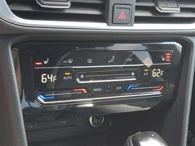 Photo of 2025 Pure White Volkswagen Taos