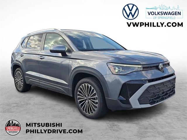 Photo of 2025 Gray Volkswagen Taos