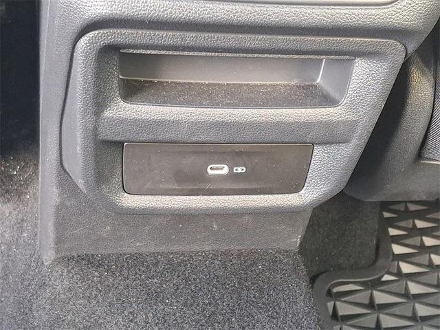Photo of 2025 Gray Volkswagen Taos