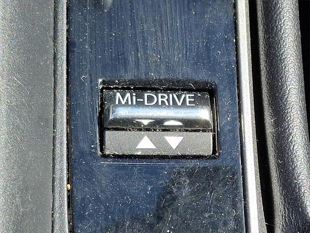 Photo of 2024 Ingot Blue Metallic Mazda CX-50