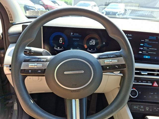 Photo of 2025 Gray Hyundai TUCSON