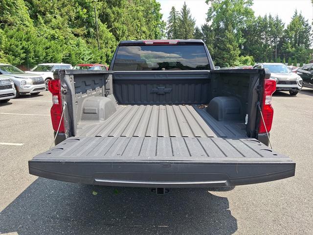 Photo of 2024 Gray Chevrolet Silverado 1500