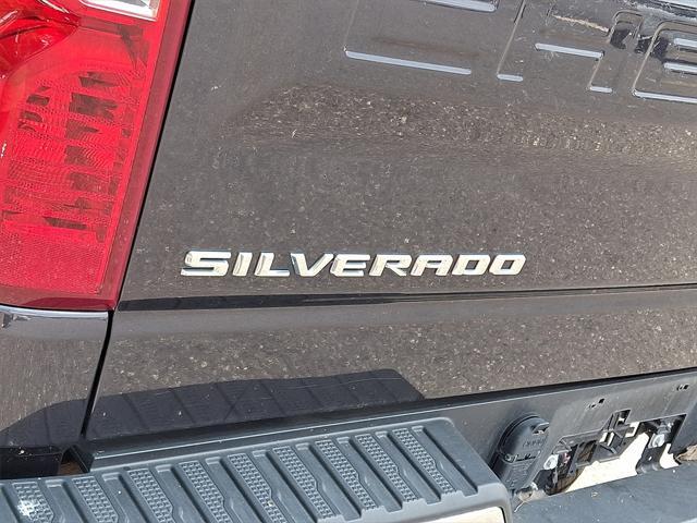 Photo of 2024 Gray Chevrolet Silverado 1500