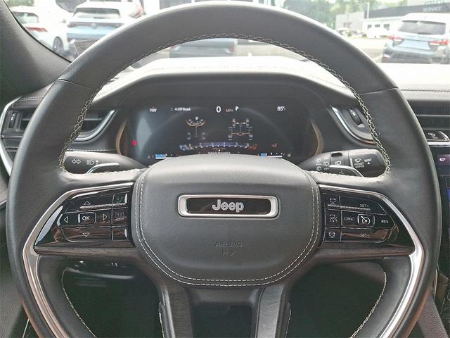 Photo of 2022 Baltic Gray Metallic Clearcoat Jeep Grand Cherokee