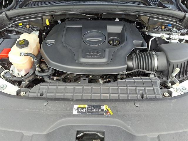 Photo of 2022 Baltic Gray Metallic Clearcoat Jeep Grand Cherokee