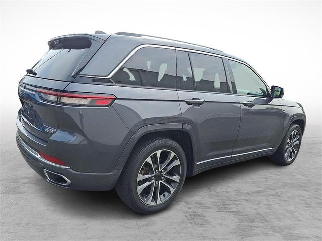 Photo of 2022 Baltic Gray Metallic Clearcoat Jeep Grand Cherokee