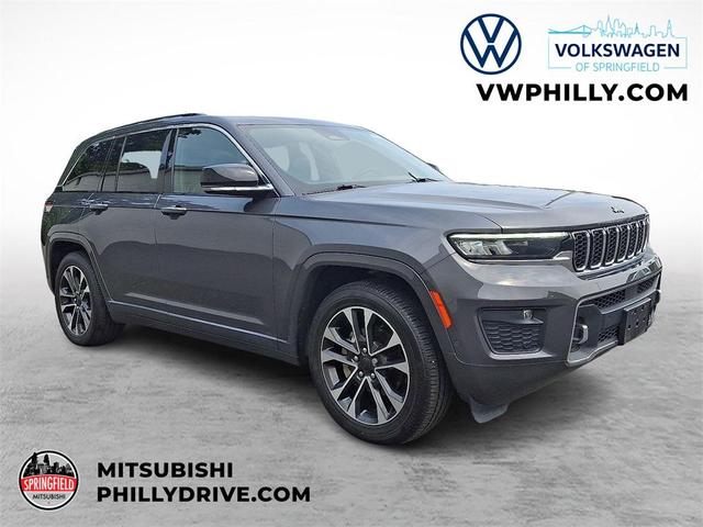 Photo of 2022 Baltic Gray Metallic Clearcoat Jeep Grand Cherokee