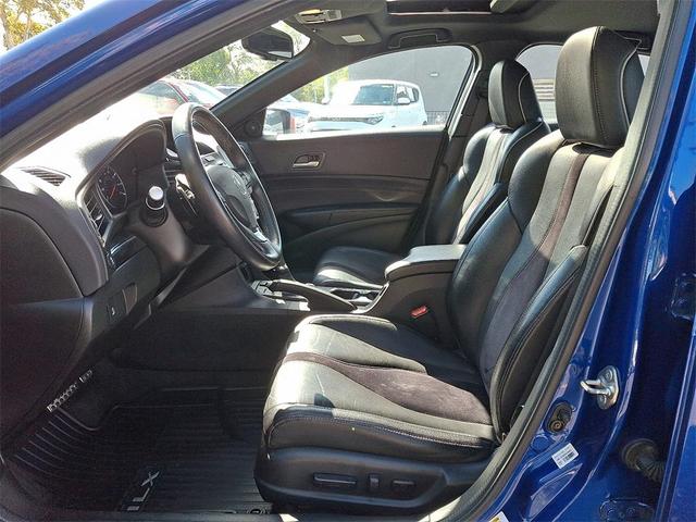 Photo of 2019 Apex Blue Pearl Acura ILX