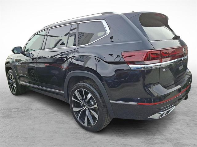 Photo of 2025 Deep Black Pearl Volkswagen Atlas