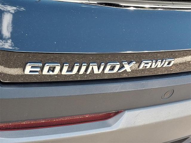 Photo of 2025 Mosaic Black Metallic Chevrolet Equinox