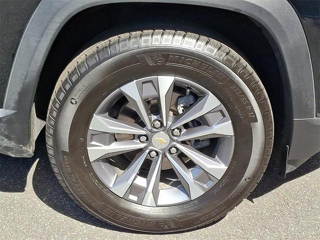 Photo of 2025 Mosaic Black Metallic Chevrolet Equinox