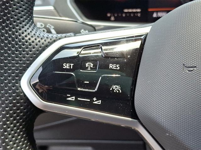 Photo of 2022 Silver Volkswagen Tiguan